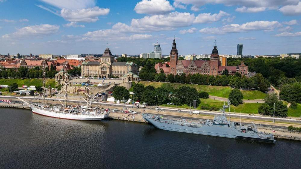 Imperial Apartments Centrum Щецин Екстер'єр фото